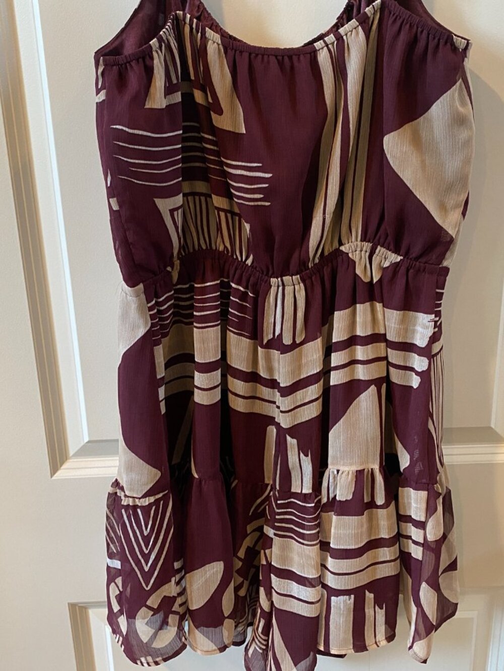 Express  Brown, White and Tan Print Romper Size M - Picture 8 of 11